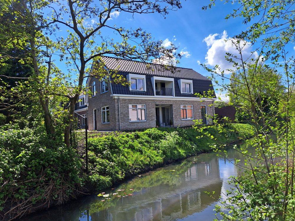 't Nijverhof, Zuidland